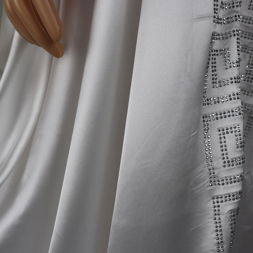 Fashion African Woman Large Size Bat Sleeve Dress Muslim Islamic Style Robe Imitation Silk Hot Fix Rhinestone