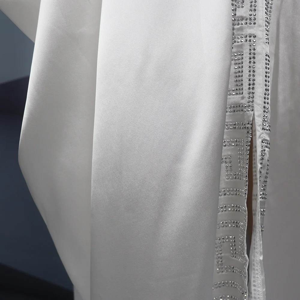 Fashion African Woman Large Size Bat Sleeve Dress Muslim Islamic Style Robe Imitation Silk Hot Fix Rhinestone