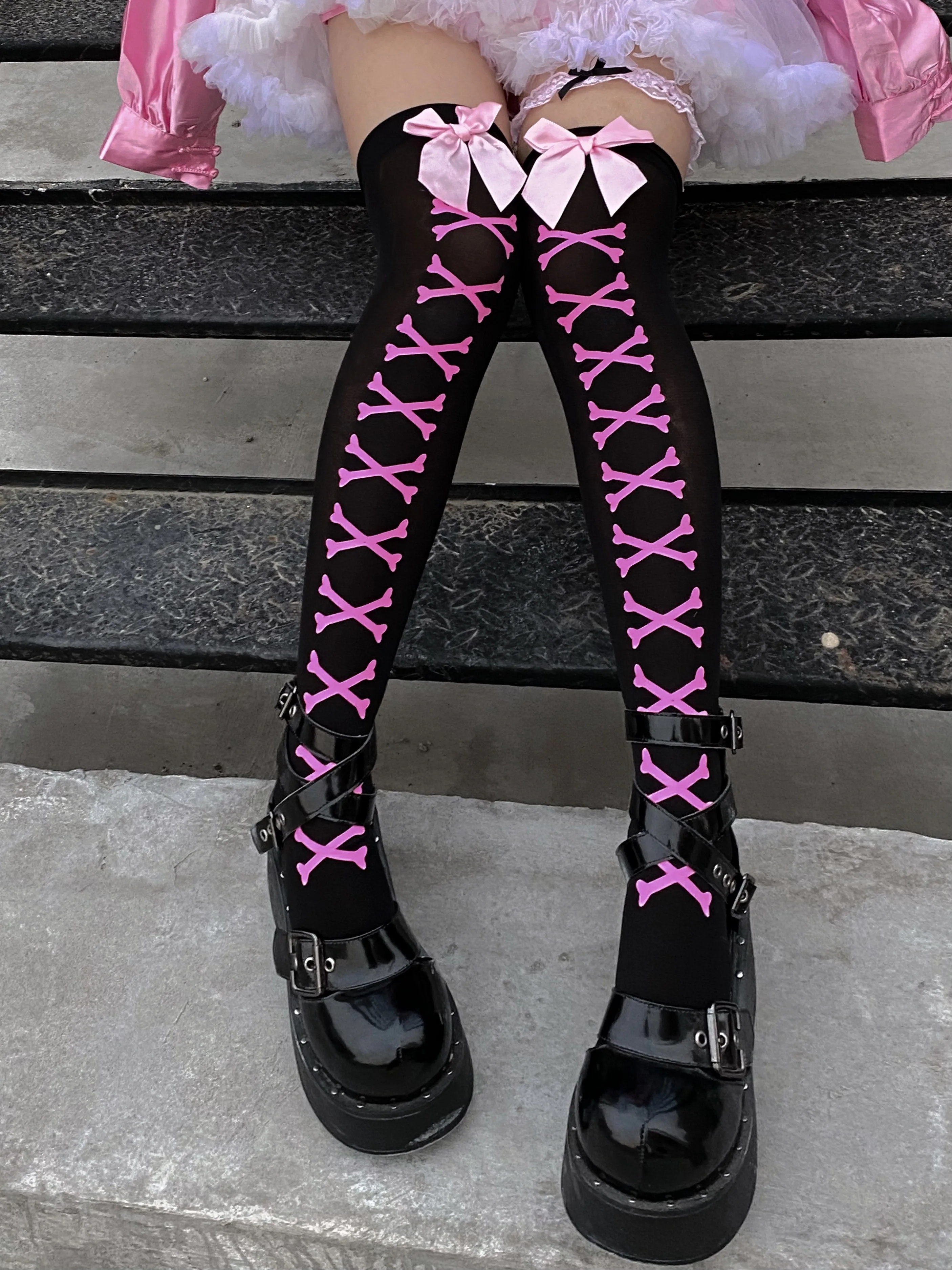 New Hot Girl Bone Bow Socks Streetwear Girls Black Sweet Cute Pink Y2K Harajuku Lolita Fishnet Stockings Thigh High Stockings