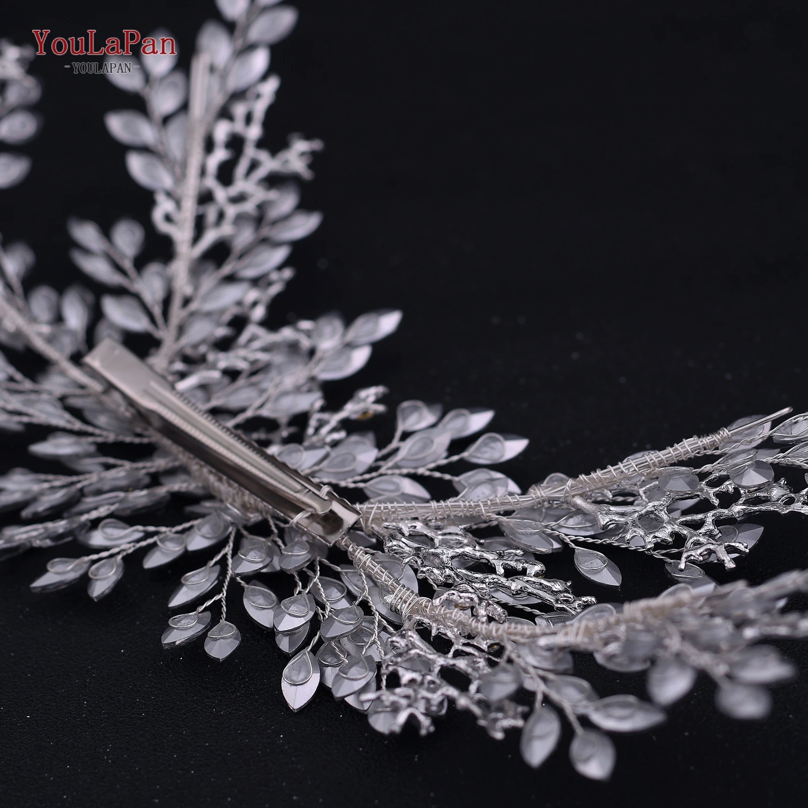YouLaPan Gold Floral Wedding Hair Comb Bridal Crystal Pearls Headpiece Hair Accessories Bride Jewelry Women Hair Clips HP368