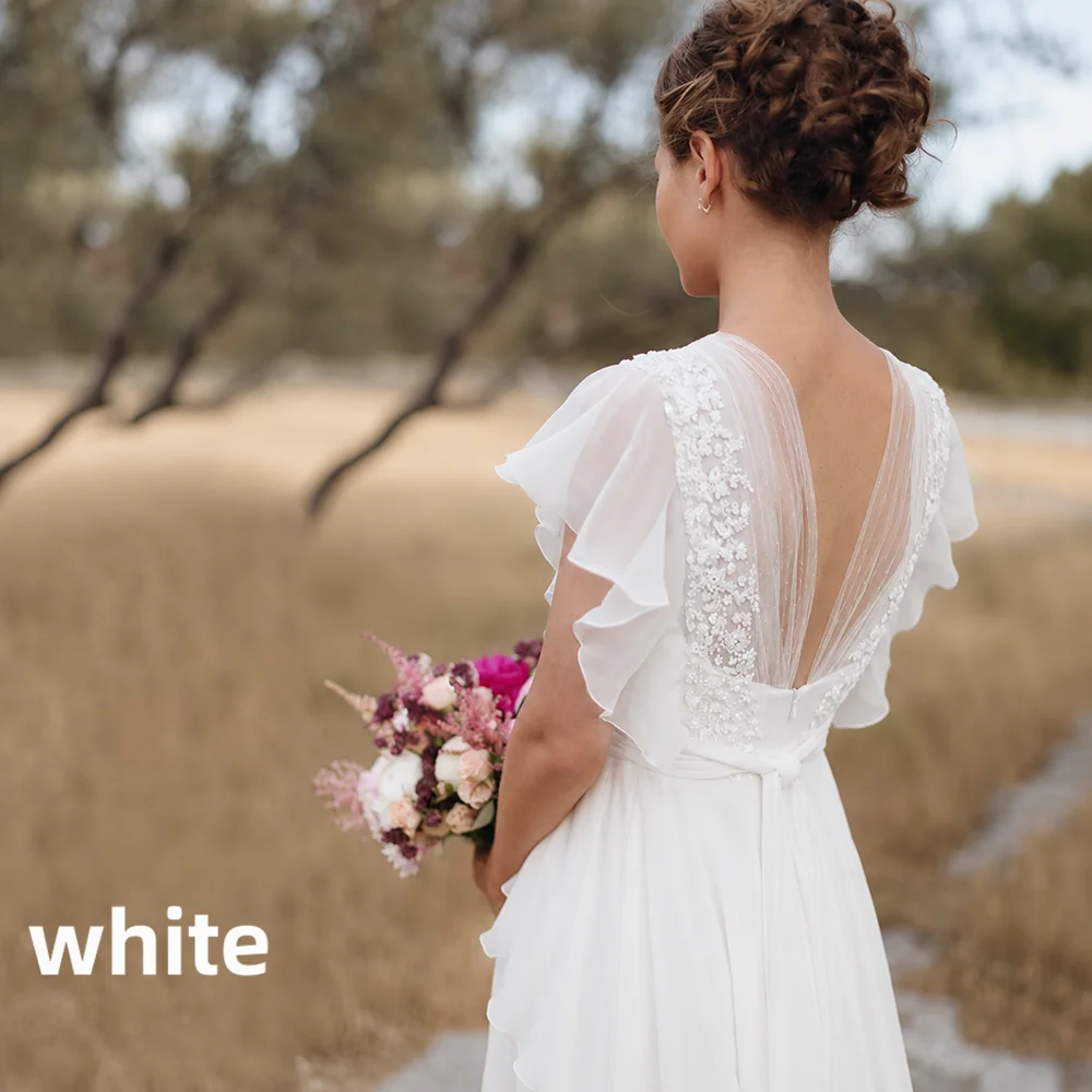 Bohemian Chiffon Wedding Dress Deep V Neck Ruffle Short Sleeve Lace Appliques Backless A-Line Bridal Gown Beach Wedding Dress