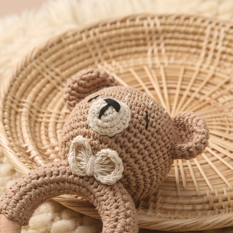 1PC Crochet Animal Bear Rattle Toy Soother Bracelet Wooden Teether Ring Baby Product Mobile Pram Crib Wooden Toys Newborn Gifts