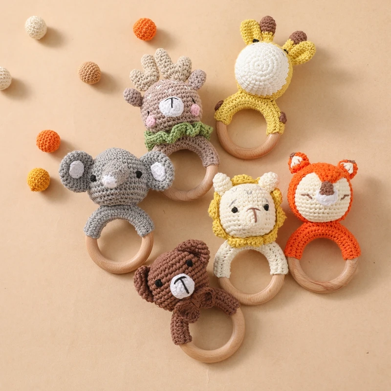 1PC Crochet Animal Bear Rattle Toy Soother Bracelet Wooden Teether Ring Baby Product Mobile Pram Crib Wooden Toys Newborn Gifts