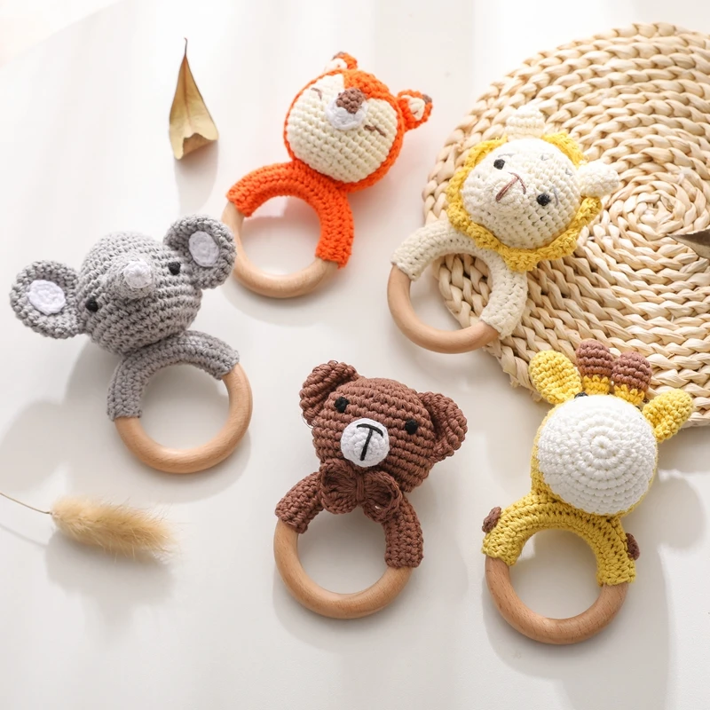 1PC Crochet Animal Bear Rattle Toy Soother Bracelet Wooden Teether Ring Baby Product Mobile Pram Crib Wooden Toys Newborn Gifts