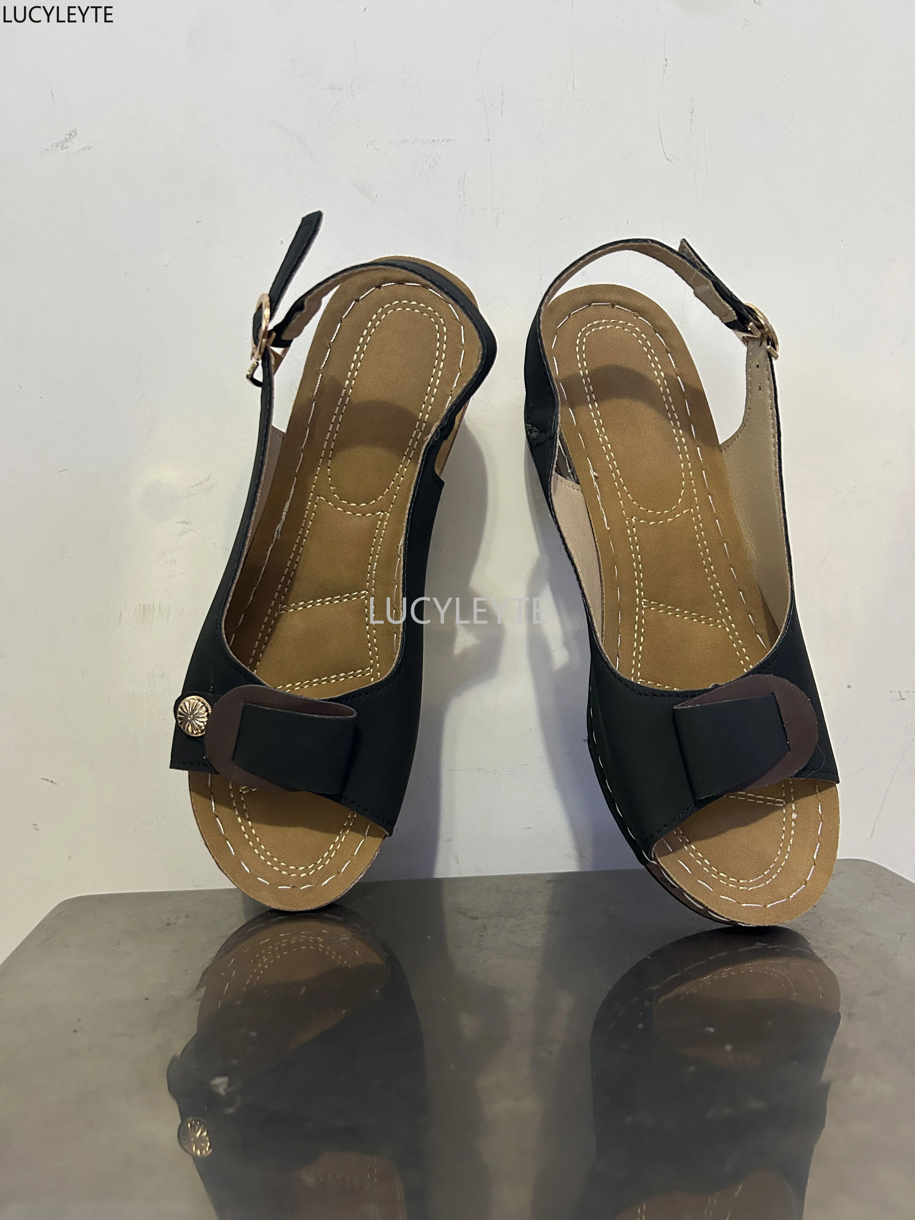 2023 Women Dance Orthopedic Slippers Corrector Walking Sandals Open Toe Summer Shoes Vintage Low Heels Female Platform Shoes