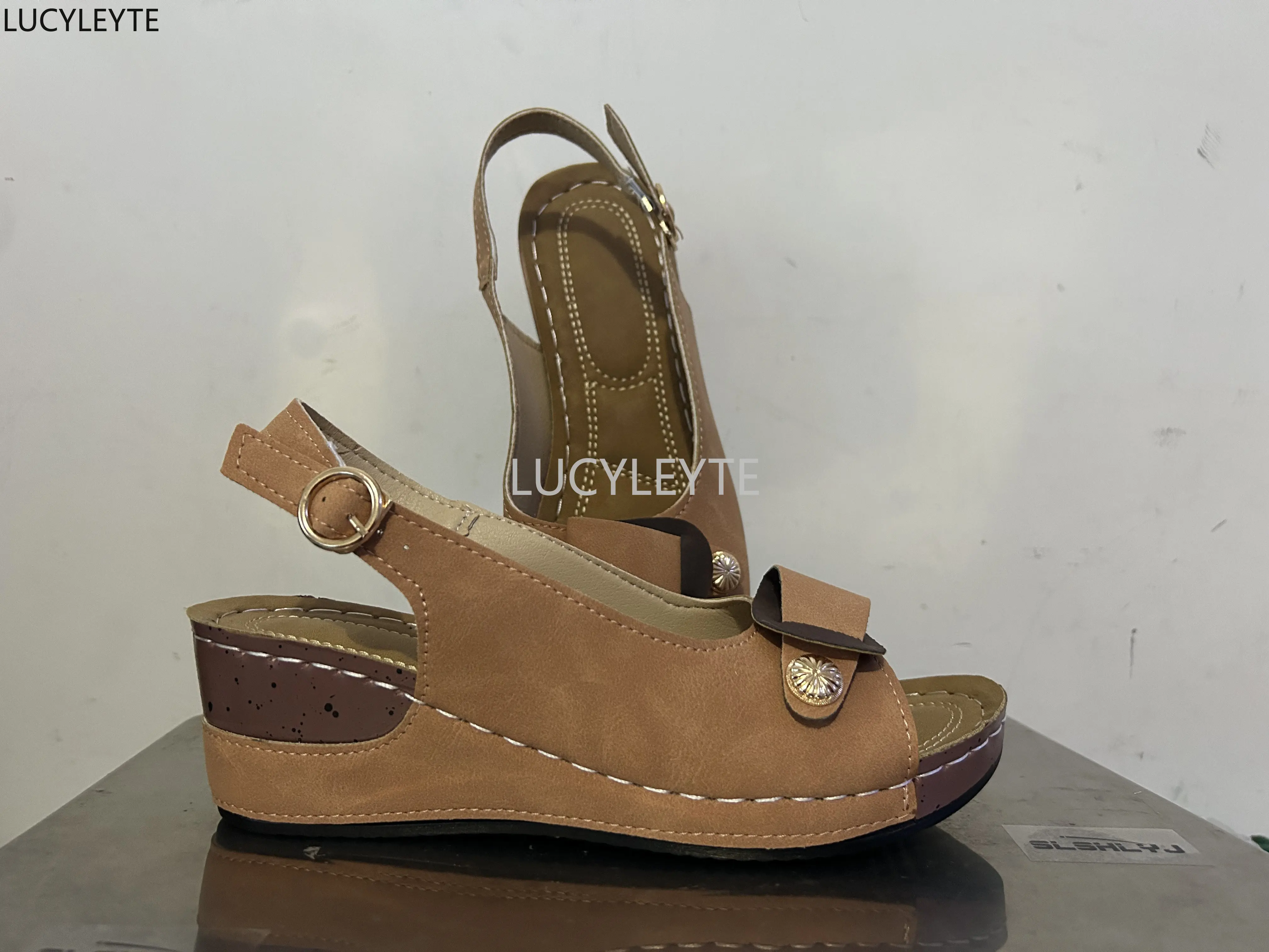 2023 Women Dance Orthopedic Slippers Corrector Walking Sandals Open Toe Summer Shoes Vintage Low Heels Female Platform Shoes