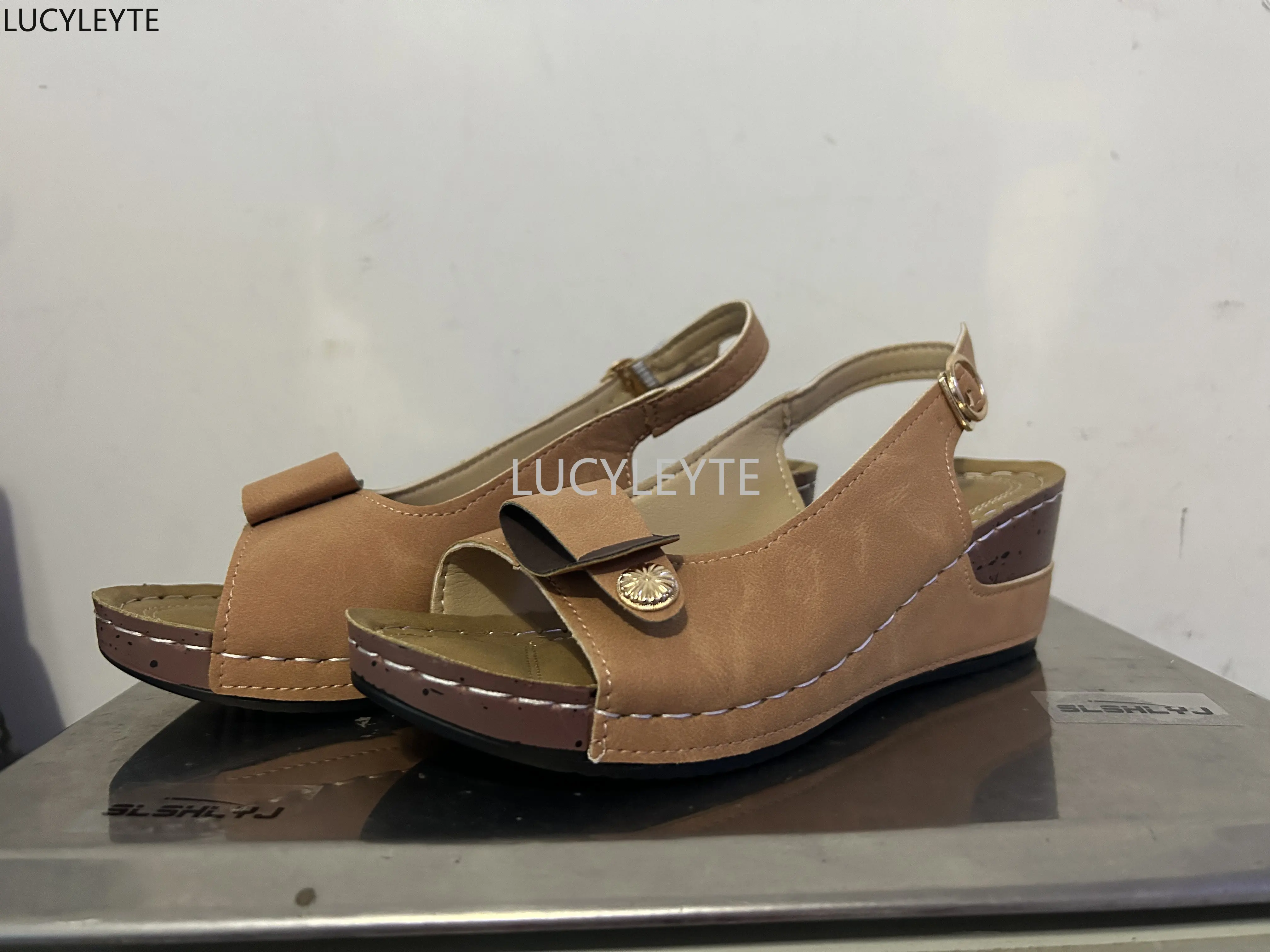 2023 Women Dance Orthopedic Slippers Corrector Walking Sandals Open Toe Summer Shoes Vintage Low Heels Female Platform Shoes
