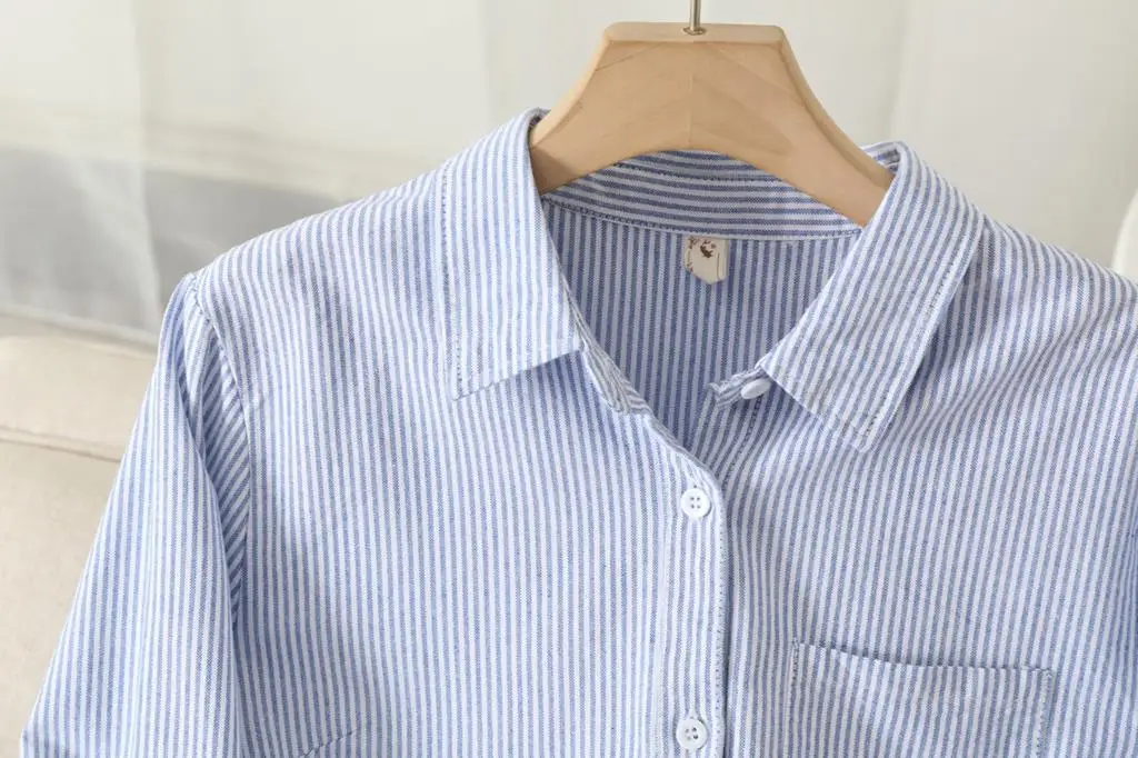Casual Cotton Women's Oxford Shirt 2026 Autumn New Good Quality Woman Blouse and Tops Lady White Blue Striped Shirts Clothes
