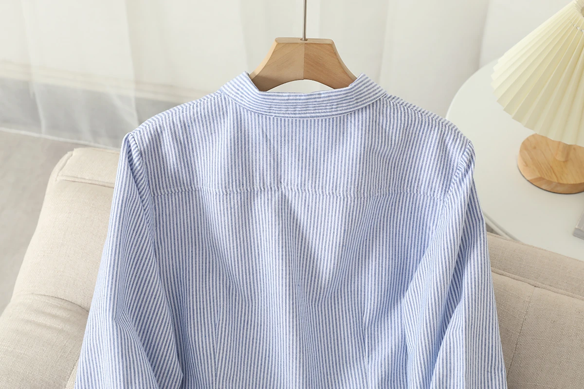 Casual Cotton Women's Oxford Shirt 2026 Autumn New Good Quality Woman Blouse and Tops Lady White Blue Striped Shirts Clothes