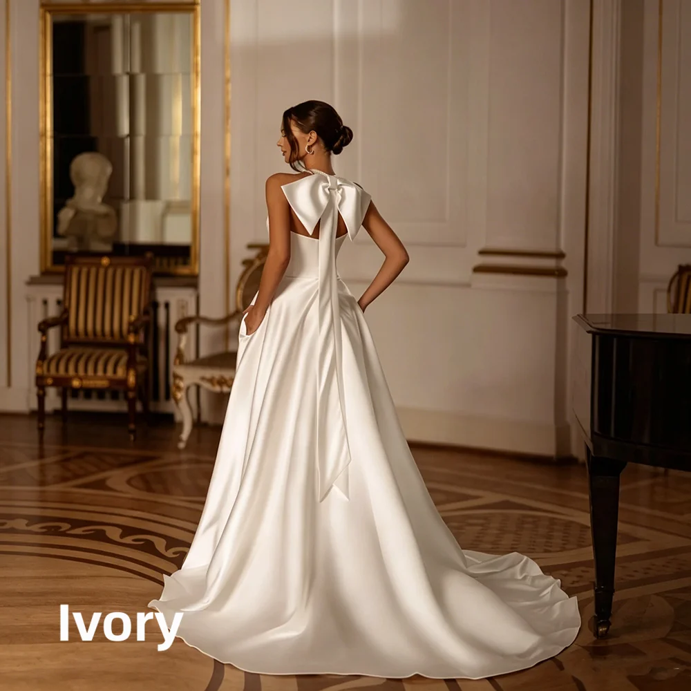 Satin Wedding Dress Halter Neck Pearl Collar Big Bow Open Back High Slit A-Line Bridal Gown Long Train Wedding Bridal Party 2026