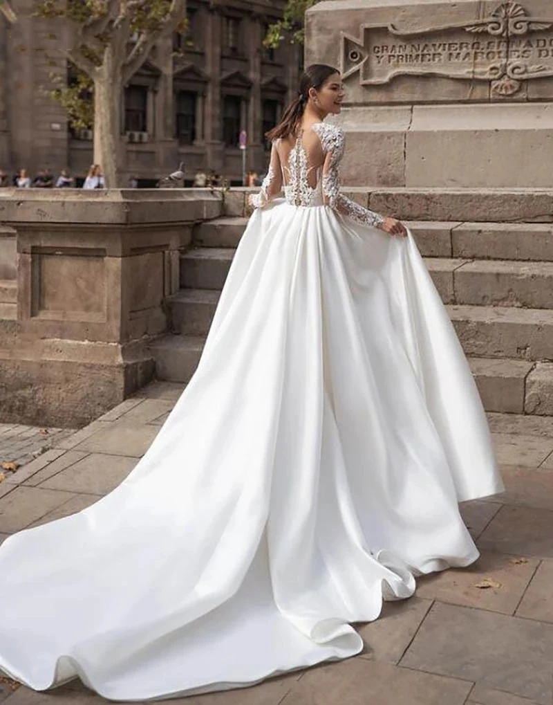 Elegant Satin Wedding Dresses Long Sleeve Lace Bride Gowns Illusion Back Covered Back Vestido De Novia Simple Women's Customized