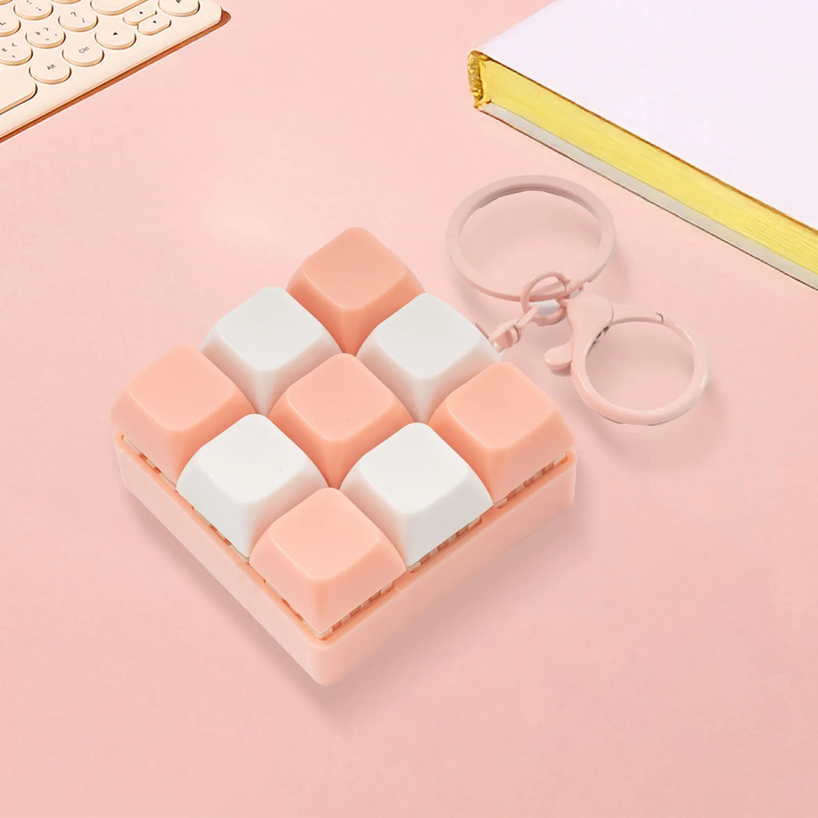 One/Nine-key Fingertip Pressing Key Keychain Adult Stress-relieving Finger Keyboard Game Key Chain Stress-relieving Magic Toy