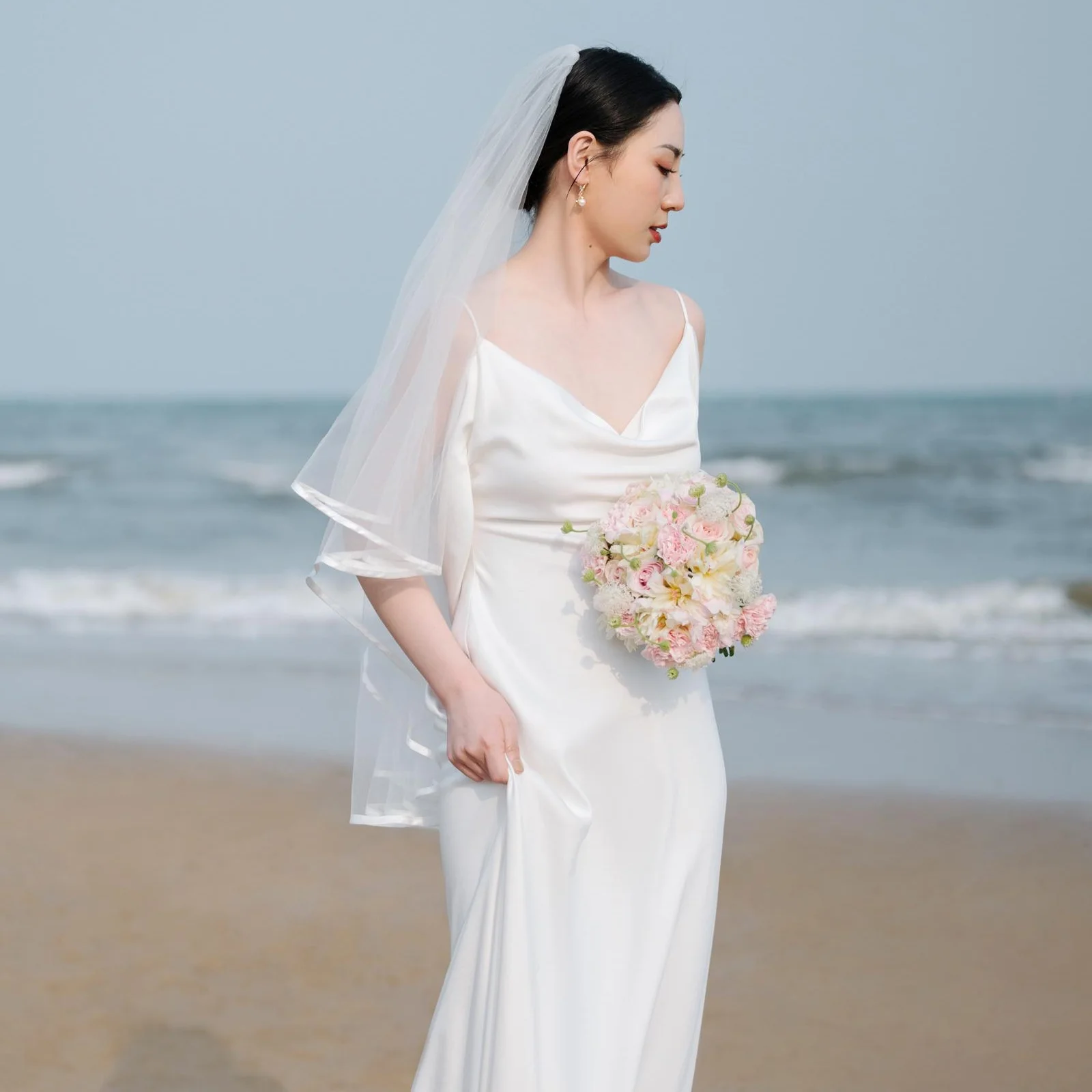 TOPQUEEN V21 Wedding Veil Bride to Be Pencil Edge Bridal Veils 3 M White Ivory Wedding Veil Photo Accessory Cathedral Veil