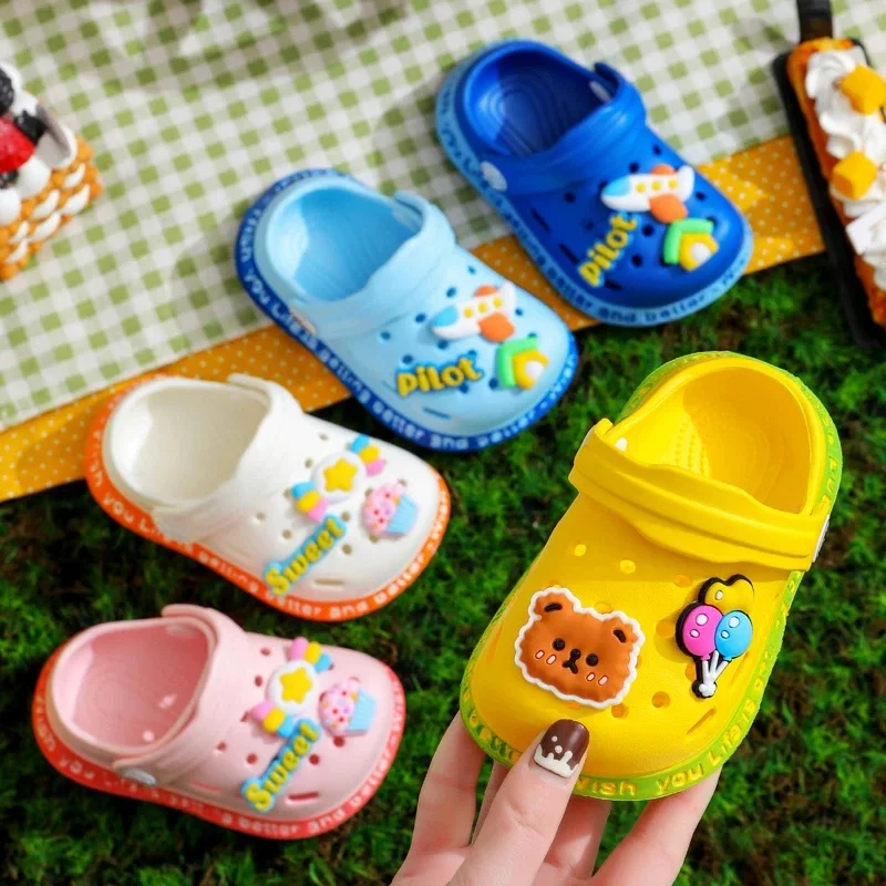 Summer Children Garden Slippers Shoes Boys&Girls Beach Sandal Kids Lightweight Breathable Cute Cartoon Slip Baby Slippers