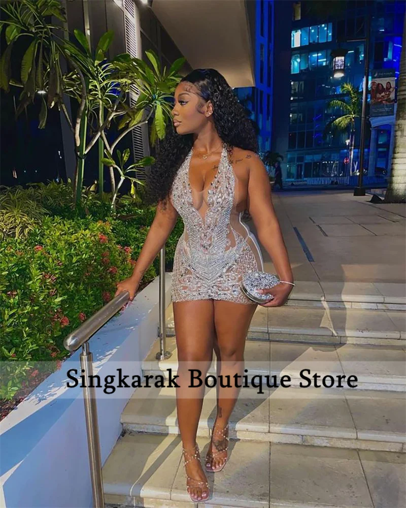 Sparkly 2026 Silver Short Prom Dress Luxury Halter Neck Beads Crystal Rhinestones Glitter Birthday Party Cocktail Robe Customize