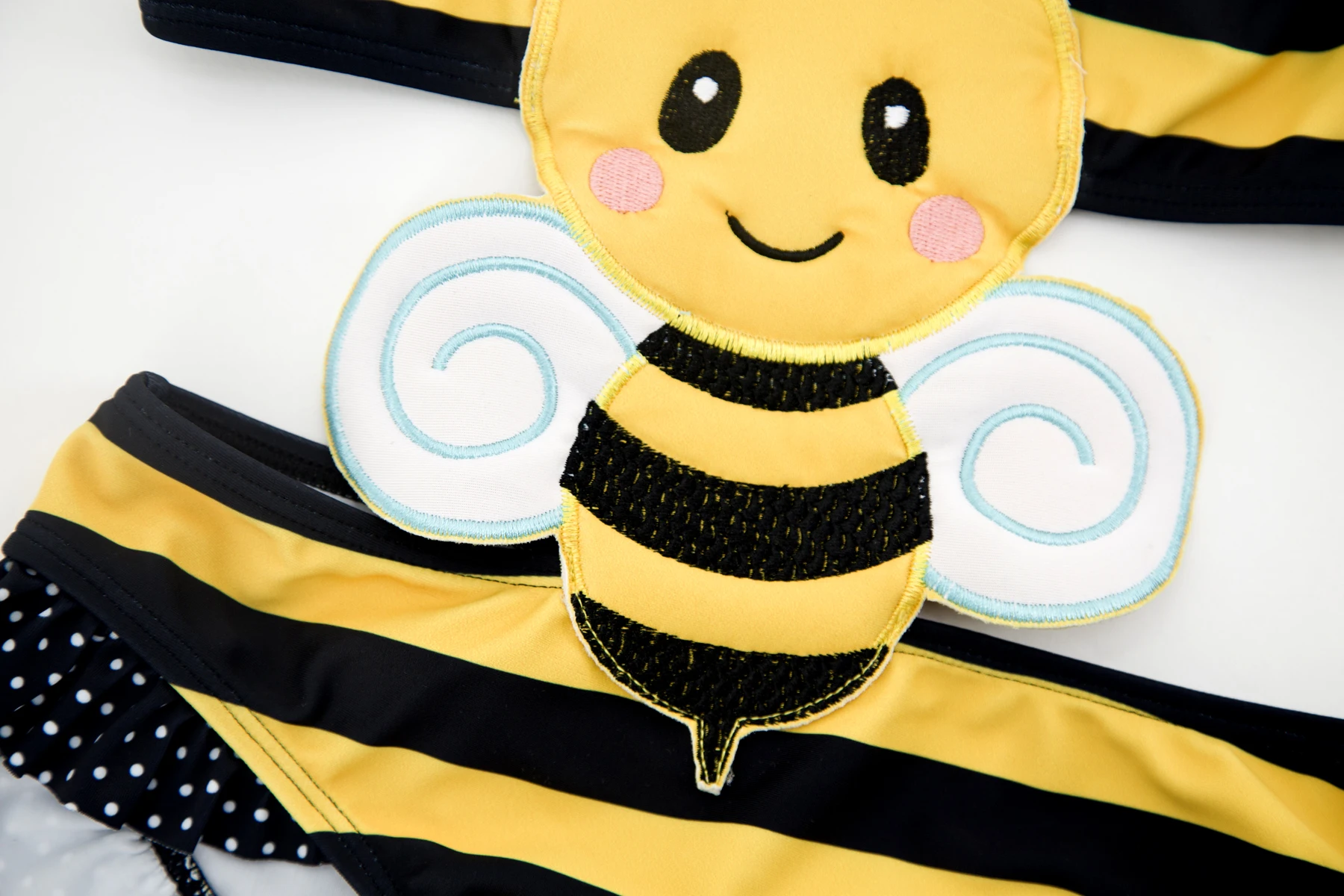 Honeyzone Child Swimsuit Pyjama Bimba Cute Bee Bikini Baby Girls Swimwear Summer Fashion Beach Suit 1-8T Swimwear Kids Naissance