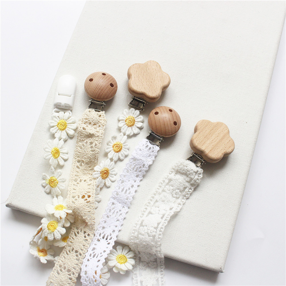 INS Baby Girls Pacifier Clips Wooden Kawaii Flower Lace Babies Soothe Nipple Teethers Toys Anti-drop Chain Teething Accessories