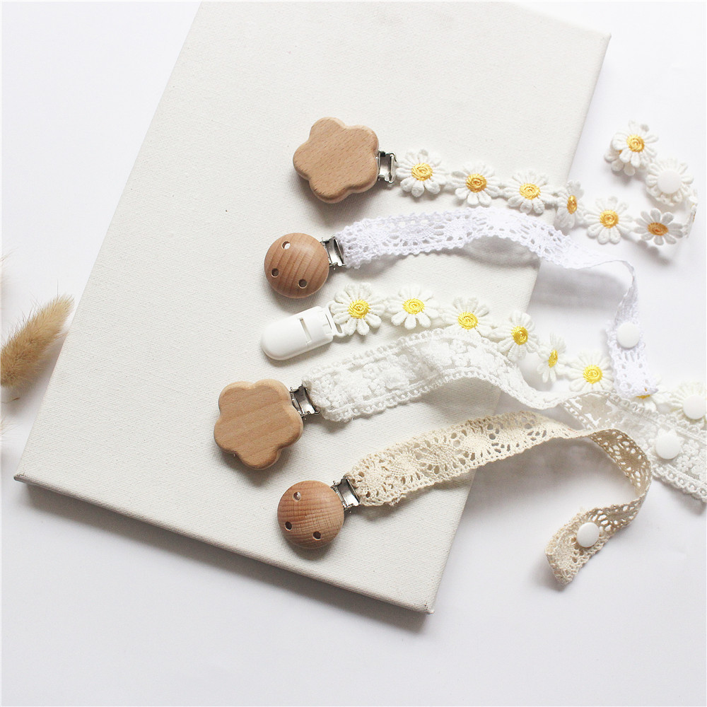 INS Baby Girls Pacifier Clips Wooden Kawaii Flower Lace Babies Soothe Nipple Teethers Toys Anti-drop Chain Teething Accessories