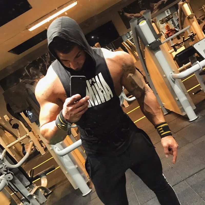 2022 New Men Bodybuilding Cotton Tank top Gyms Fitness Hooded Vest Sleeveless Shirt Summer Casual Fashion Workout Brand Clothing