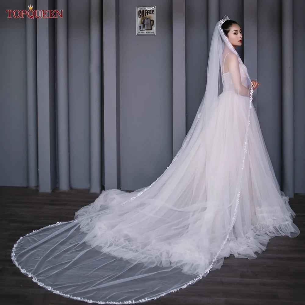 TOPQUEEN V129 Wedding Veil Short Leaf Vine Applique Edge Plain Bridal Veils One Laye Elegant Rochii Wedding Accessories Border