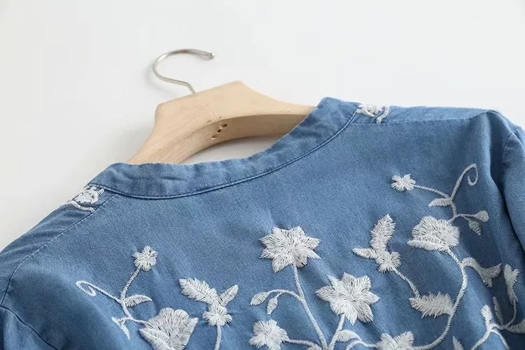 3/4 Sleeve Denim Shirt Women's Spring Summer Soft Jeans V Necks Floral Embroidery Blouses Thin Coat Tops New 2026 T35432M
