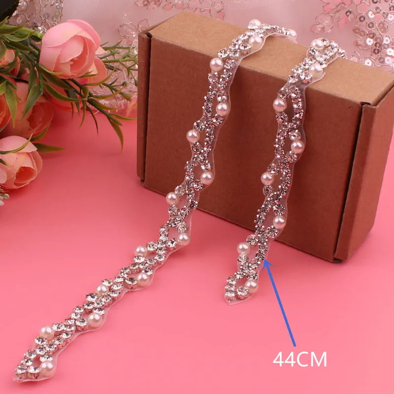 YJWSXF Handmade Beaded Wedding Belt Silver Crystal Rhinestone Elegant Luxurious Bridesmaid Accessory