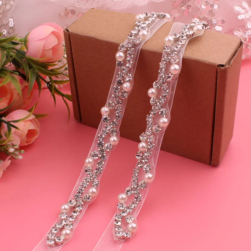YJWSXF Handmade Beaded Wedding Belt Silver Crystal Rhinestone Elegant Luxurious Bridesmaid Accessory