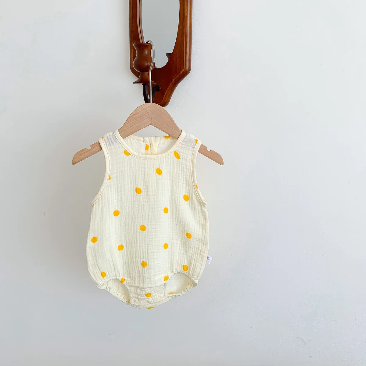 2025 New In Summer Infant Newborn Baby Girls Boys Wrinkle Cloth Cotton Outfits Kids Casual Jumpsuits Toddler Bodysuits