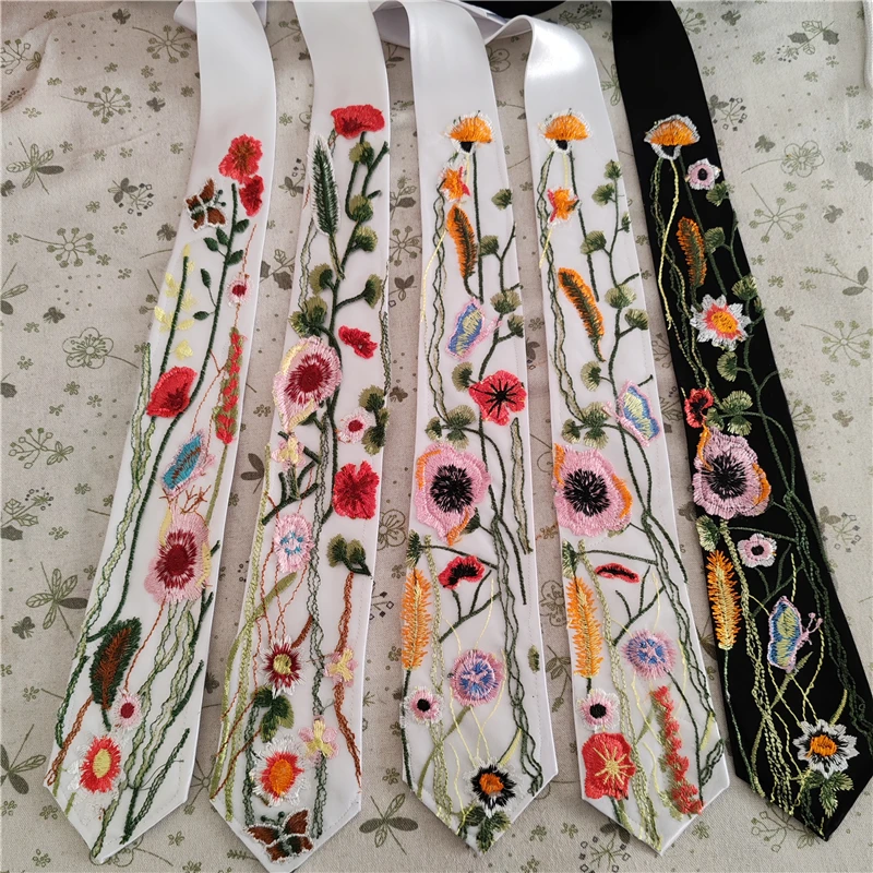 Floral Bridal Wedding Veils with Comb Wild Flowers Lace Secret Garden Veil for Brides Colored Colorful Fingertip Accessories