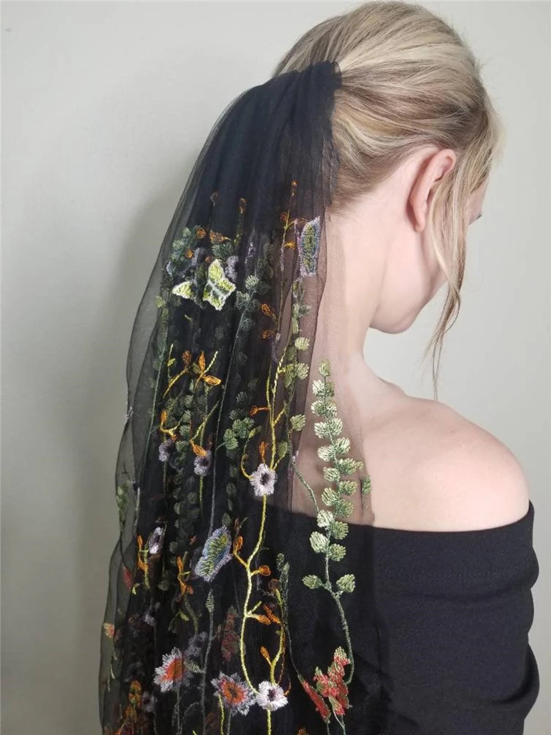 Floral Bridal Wedding Veils with Comb Wild Flowers Lace Secret Garden Veil for Brides Colored Colorful Fingertip Accessories