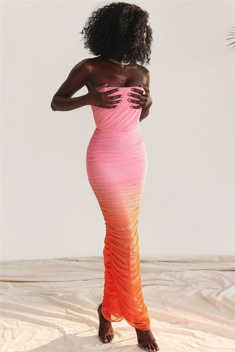Mozision Gradient Strapless Backless Sexy Maxi Dress For Women Fashion Off-shoulder Sleeveless Bodycon Back Split Long Dress