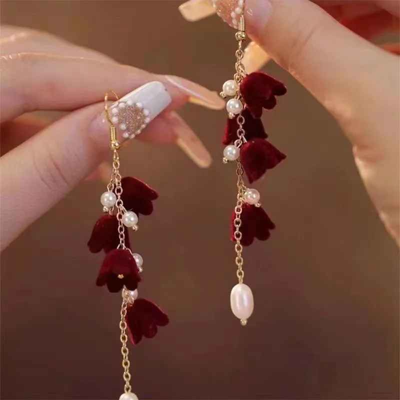 Vintage Wine Red Flocking Flower Drop Earrings For Women Jewelry 2026 Trending Long Bowknot Crystal Pearl Bridal Dress Earrings