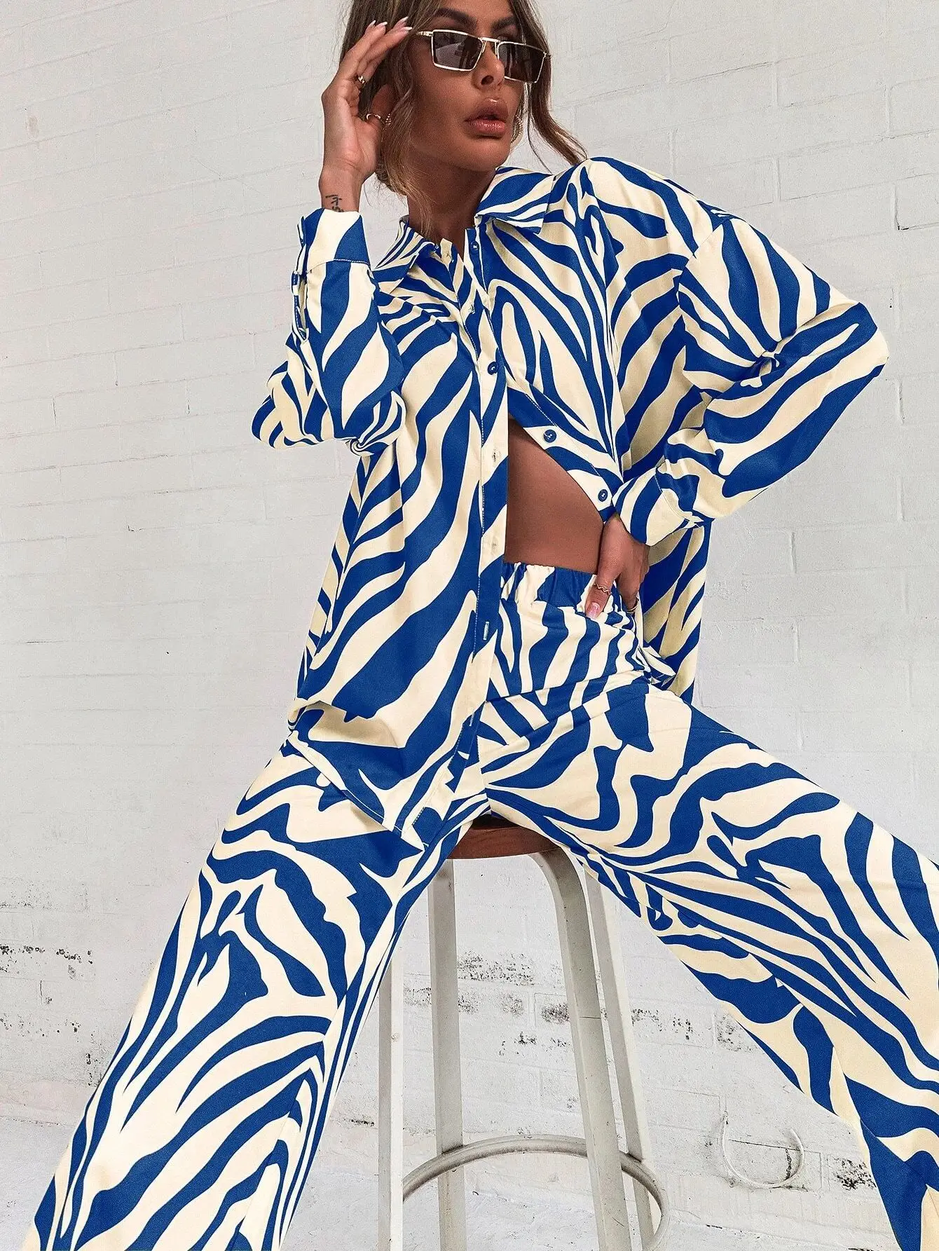 2022 Cross Border Hot Edition Street Trendy Print Trouser Set Long Sleeve Full Screen Print Off Shoulder Shirt Set