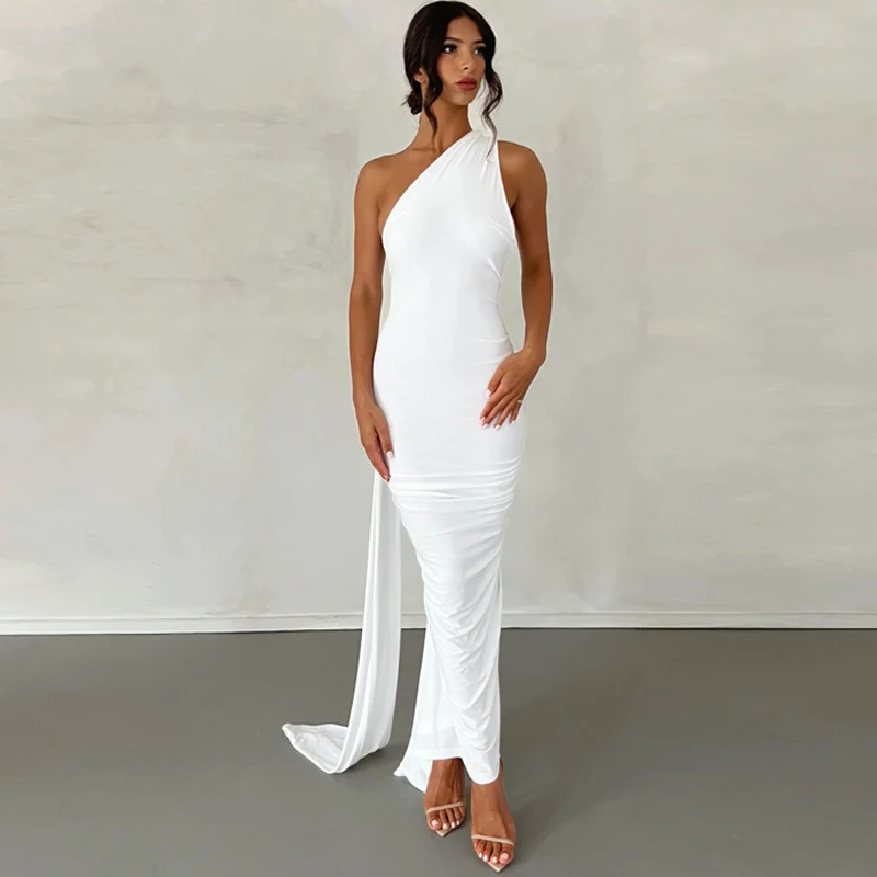 Hugcitar One Shoulder Backless Adjustable Scarf Loop Ruched Sexy Maxi Dress Women Elegant Y2K Streetwear Festival Outfit