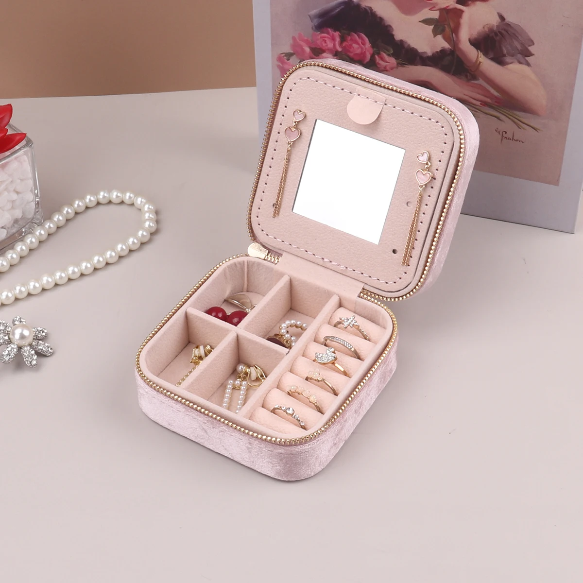 Clever Compartmentalized Design Small Body Hand Moving People Velvet Multifunctional Protection Jewelry Double Storage Box