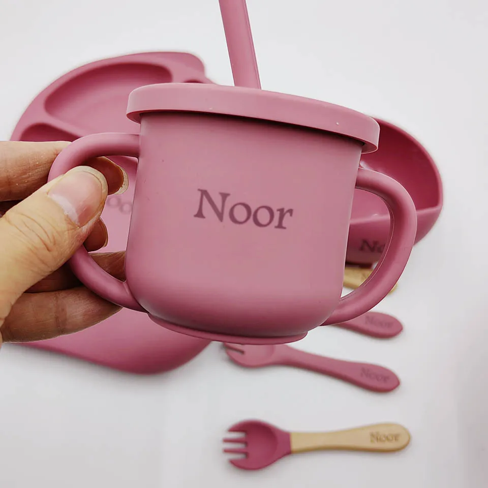 6Pcs Silicone Tableware For Kids Baby Feeding Sets Sucker Bowl Dining Plate Spoon Fork Bib Cup Personalized Name Children's Gift