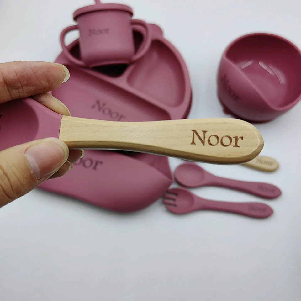 6Pcs Silicone Tableware For Kids Baby Feeding Sets Sucker Bowl Dining Plate Spoon Fork Bib Cup Personalized Name Children's Gift