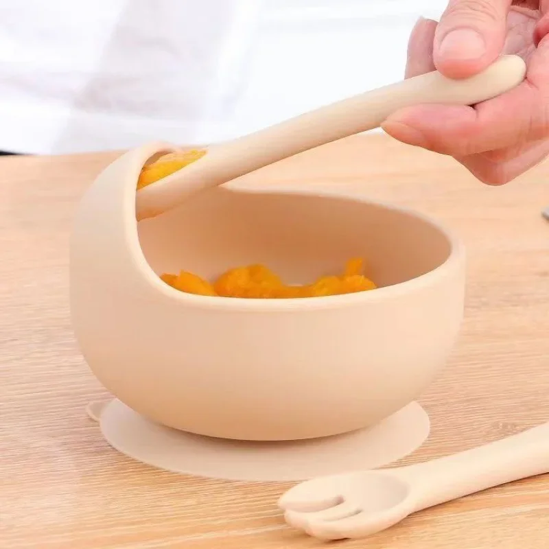 Food Grade Silicone Child Dish Set Baby Feeding Bowl Suction Plate Straw Cup Wooden Spoon Fork for Kids Tableware Toddler Dishes
