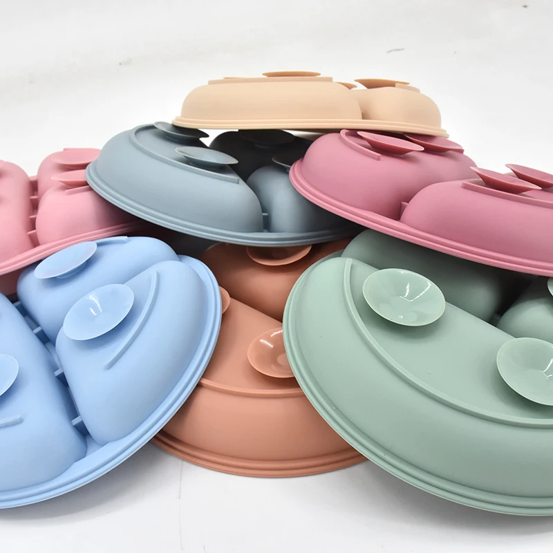 5Pcs/Set Baby Soft Silicone Tableware Kid Feeding Dishe Sucker Plate Bowl Spoon Fork Set Children Dishes Non-slip Dinnerware Set