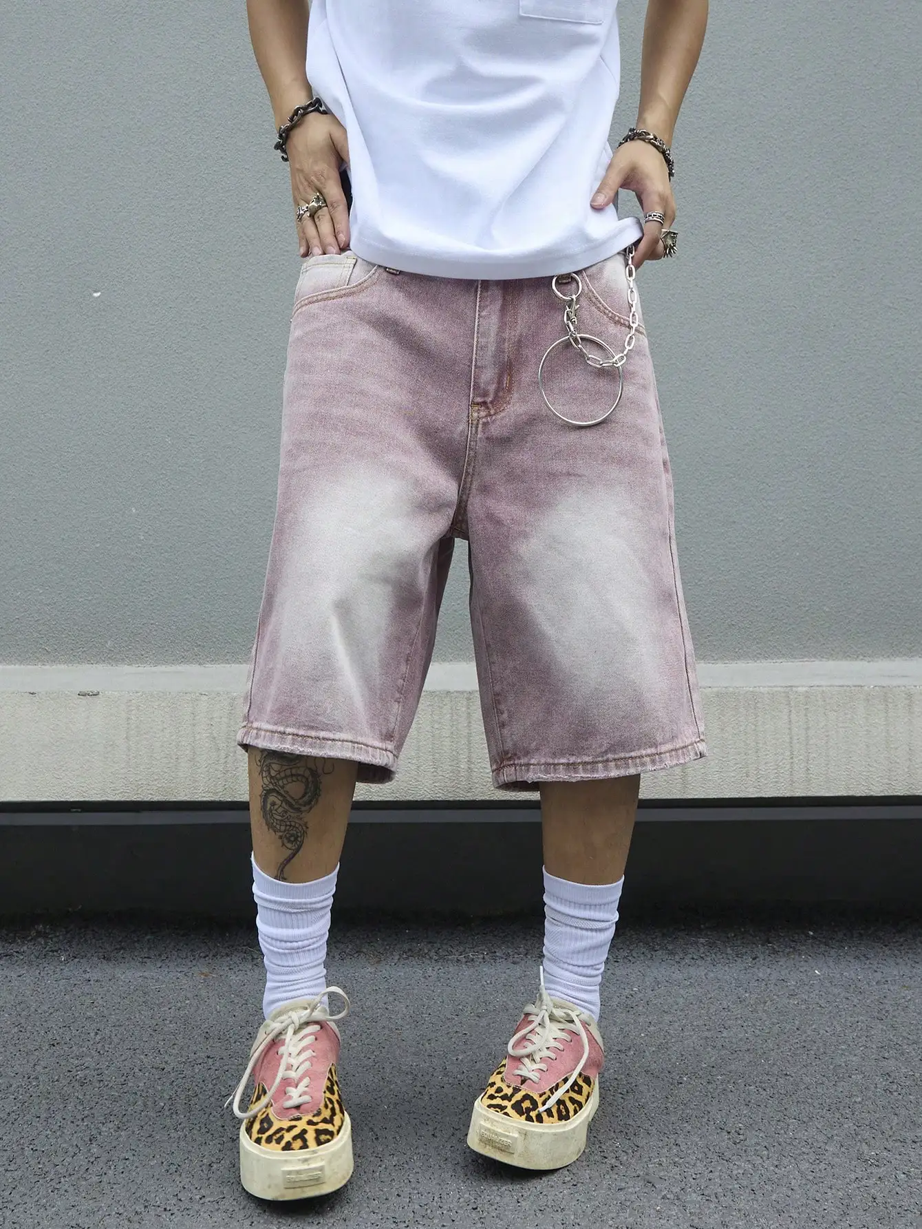 Men's Pink Gradient Denim Shorts Vintage Wash Baggy Jorts Wide Leg Streetwear Oversized Knee Length Summer Shorts Y2K Fashion