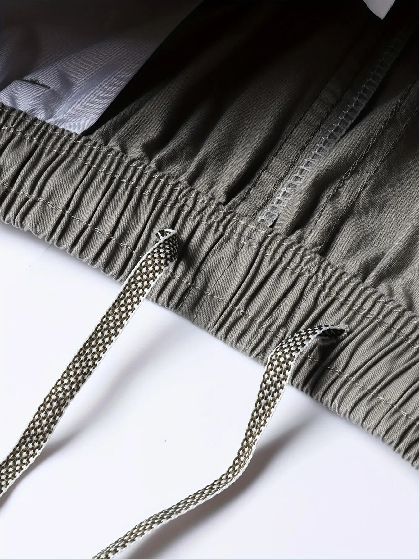 Cotton Cargo Shorts Men's Lightweight Breathable Solid Color Drawstring Waist with Zipper Pockets Casual Summer Short Pants