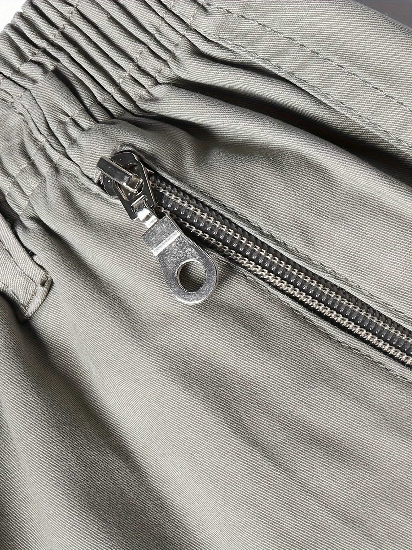 Cotton Cargo Shorts Men's Lightweight Breathable Solid Color Drawstring Waist with Zipper Pockets Casual Summer Short Pants