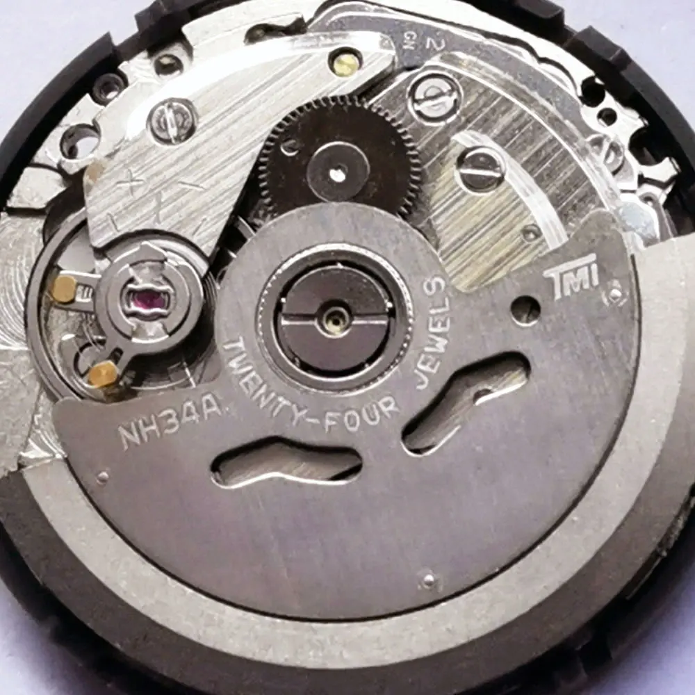 High Accuracy Japan NH35A Automatic Mechanical Movement NH34 NH36 NH38 NH05 NH70/71/72 21600 bph GMT Model 3.8H 4H 9H Crown
