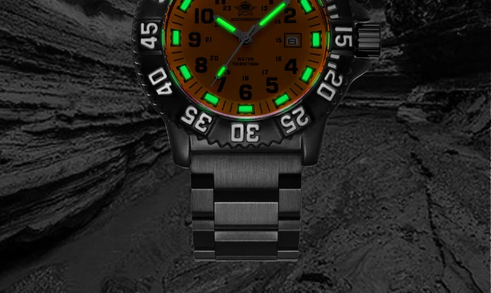 ADDIESDIVE Luxury Men's Quartz Watch Outdoor Sports Luminous Tube Analog Watch 50m Waterproof Stainless Steel Strap Orange Black