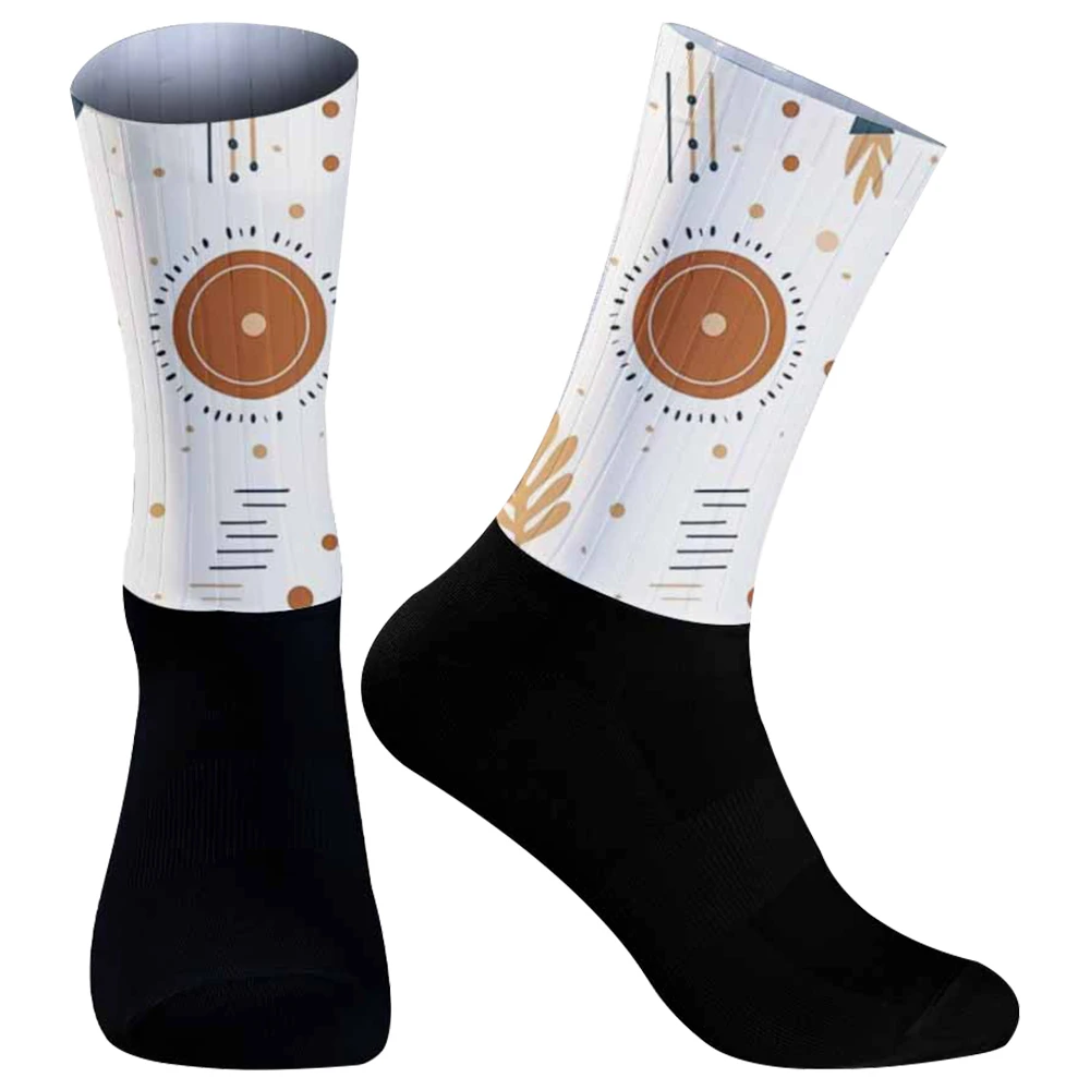 2026 Cycling Socks Unisex Adult Targeted Compression Non Slip Hiking Runing Socks 2024 New Lightweight Mesh Design Bicycle Socks