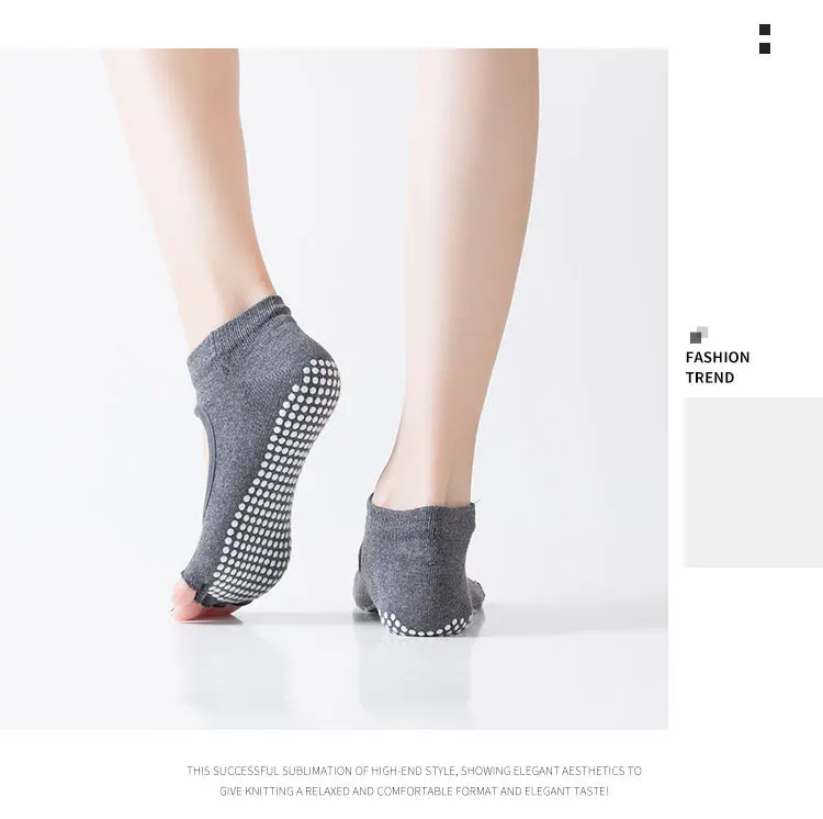Women Five Toe Backless Pilates Socks Non-Slip Fitness Workout Yoga Socks Ladies Breathable Sports Ballet Dance Slippers for Gym