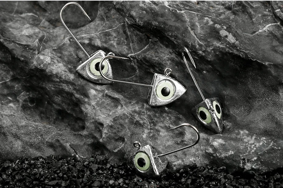 JOHNCOO 8pcs Luminous 3D Eye Jig Head Fishing Hooks 2g 3g 4g 6g Jig Head Ice Bass Carp Fishing Jig Soft Lure Bass Fishing