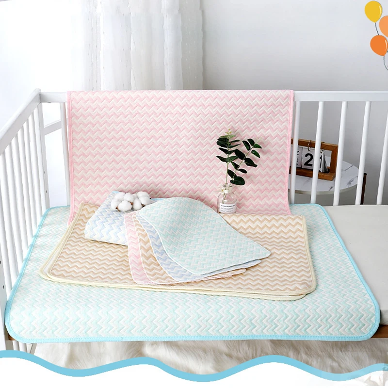 Reusable Diaper Change Mat for Baby Infant Waterproof Crib Changing Pads Urine Sheet Cotton Diaper Cover Bed Changing Mattress