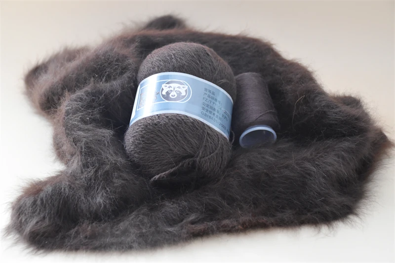 Fur Mink Yarn for Knitting 2-Ply Worsted Fluffy Yarn for Crocheting Needlework 1 Skein 340 M 50+20g
