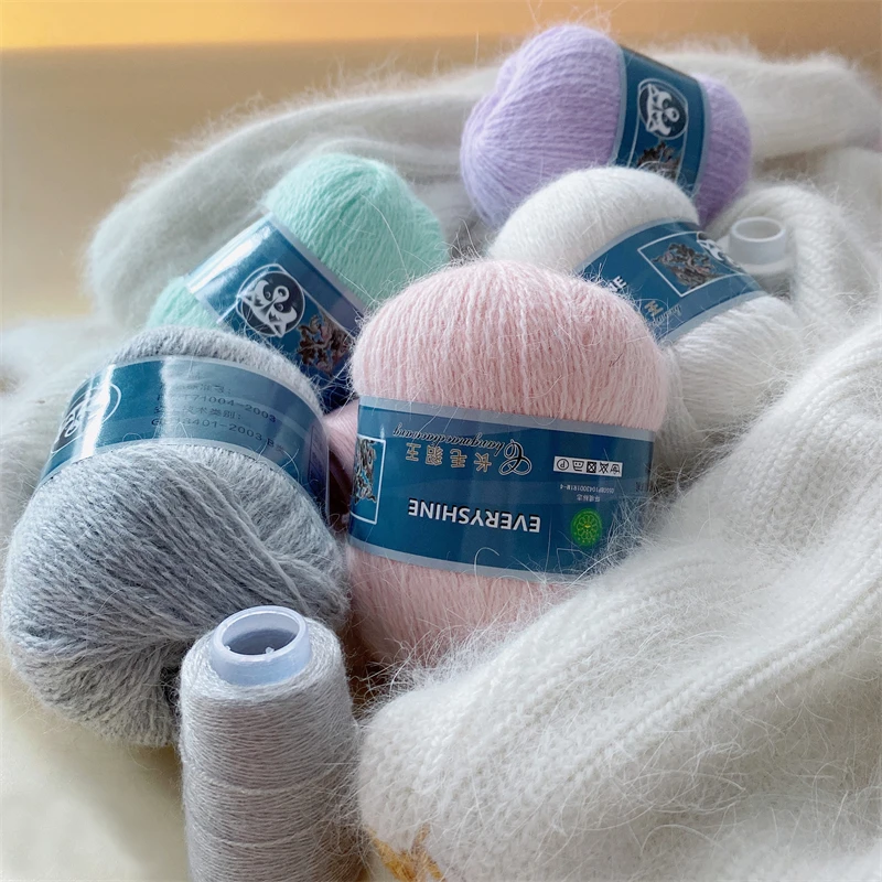Fur Mink Yarn for Knitting 2-Ply Worsted Fluffy Yarn for Crocheting Needlework 1 Skein 340 M 50+20g